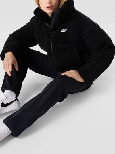 Nike Oversized Daunenjacke mit Teddyfell (black) online kaufen